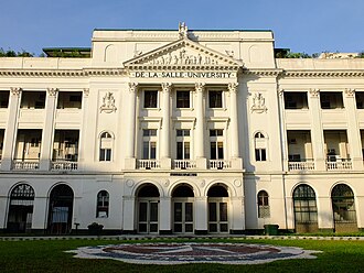 De La Salle University